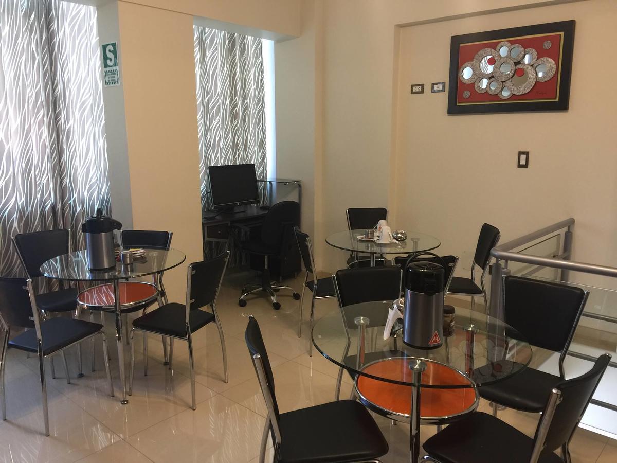 Hostal Gold Star Tacna Exterior photo